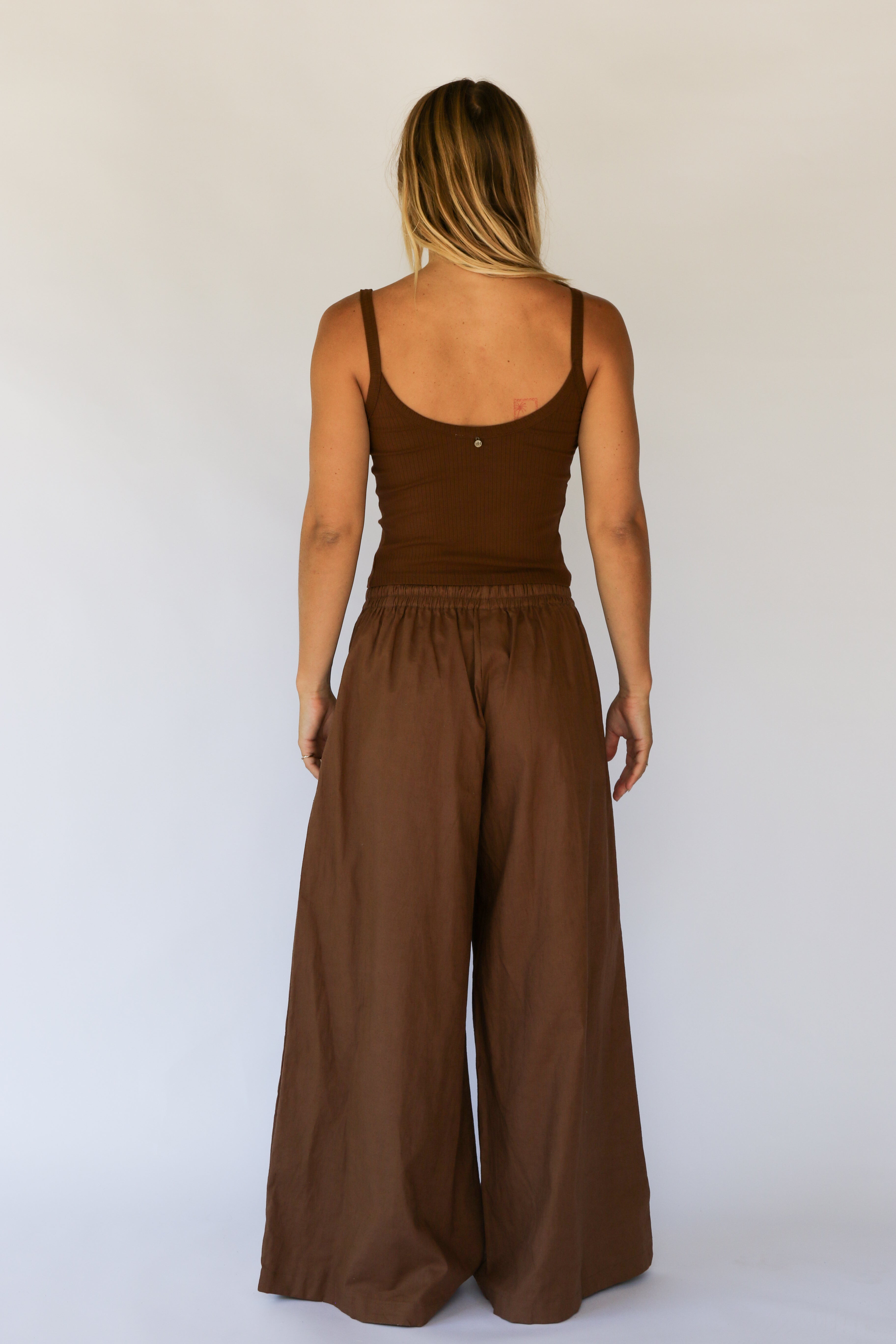 Flow Ribbed Tank in Cocoa by Hobo & Hatch, alternate view
