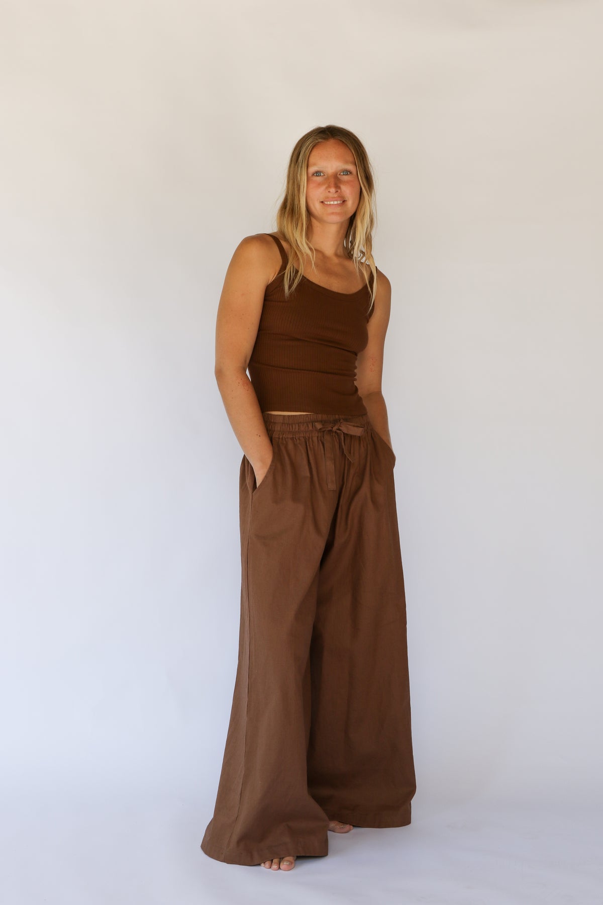 Flow Ribbed Tank in Cocoa by Hobo & Hatch, alternate view